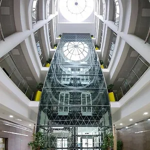 3* Отель West Shine